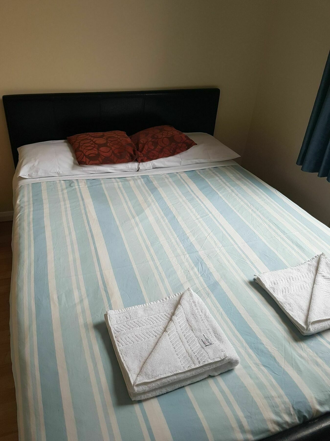 Kings Cross Hotel Лондон Екстер'єр фото