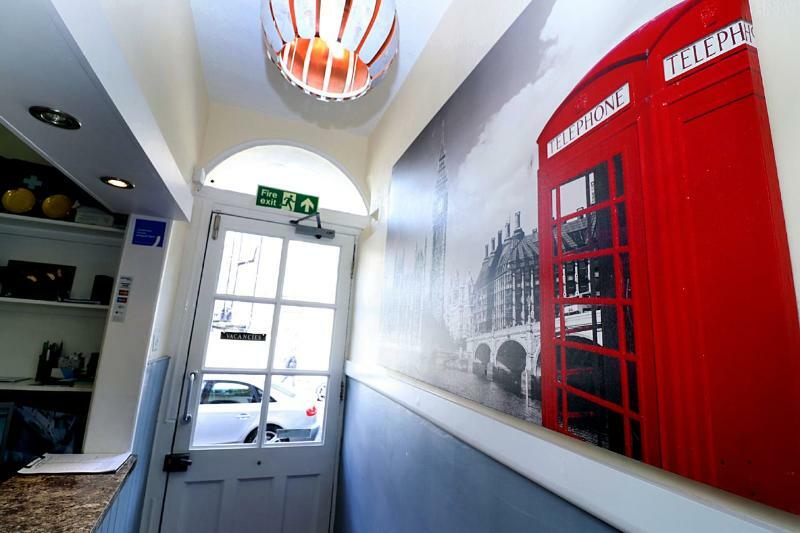 Kings Cross Hotel Лондон Екстер'єр фото