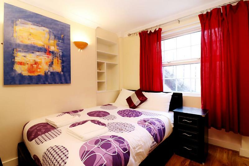 Kings Cross Hotel Лондон Екстер'єр фото