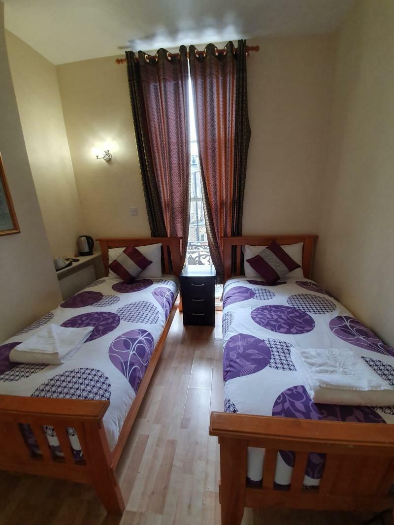 Kings Cross Hotel Лондон Екстер'єр фото